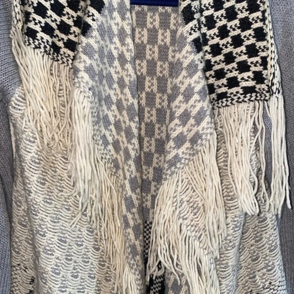 Soprano western wool cardigan waterfall tassel M aztec nashville southwest